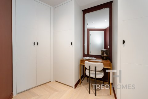 Apartment in Burj Khalifa, Dubai, UAE 2 bedrooms, 134 sq.m. № 597569 - photo 13