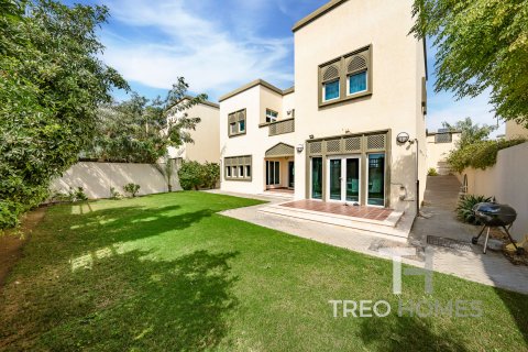 Vila v Jumeirah Park, Dubai, SAE 3 ložnice, 285 m² Č.: 597570 - fotografie 12