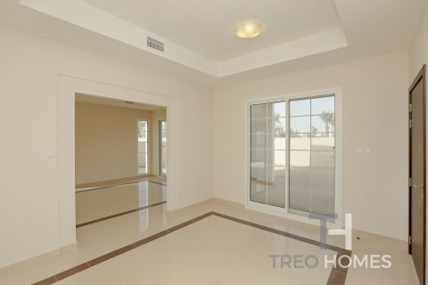 Villa in Mudon, Dubai, UAE 4 bedrooms, 636 sq.m. № 597567 - photo 13
