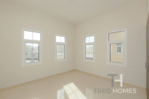 Villa in Mudon, Dubai, UAE 4 bedrooms, 636 sq.m. № 597567 - photo 16