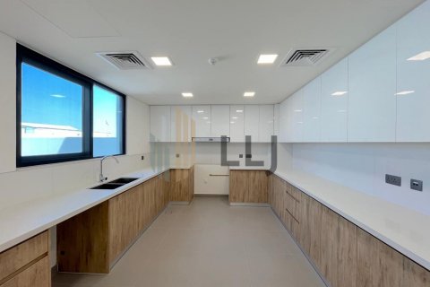 Vila na Yas Island, Abu Dhabi, SAE 5 ložnice, 384 m² Č.: 624084 - fotografie 5