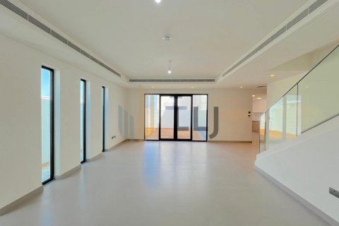 Vila na Yas Island, Abu Dhabi, SAE 5 ložnice, 384 m² Č.: 624084 - fotografie 2