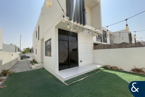 Villa em DAMAC Hills (Akoya by DAMAC), Dubai, EAU 3 quartos, 166 m2 № 697885