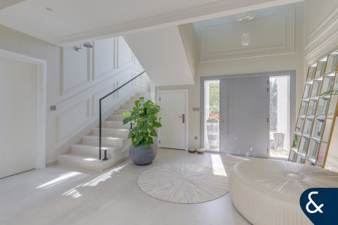 The Villa, Dubai, संयुक्त अरब अमीरात में विला, 5 बेडरूम, 661 वर्ग मीटर, संख्या 697884 - फ़ोटो 9