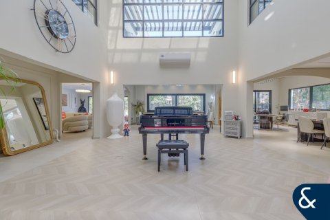 The Villa, Dubai, संयुक्त अरब अमीरात में विला, 5 बेडरूम, 661 वर्ग मीटर, संख्या 697884 - फ़ोटो 3