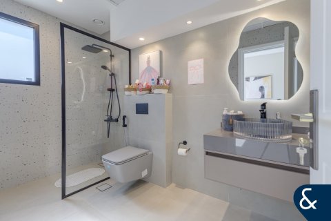 The Villa, Dubai, संयुक्त अरब अमीरात में विला, 5 बेडरूम, 661 वर्ग मीटर, संख्या 697884 - फ़ोटो 17