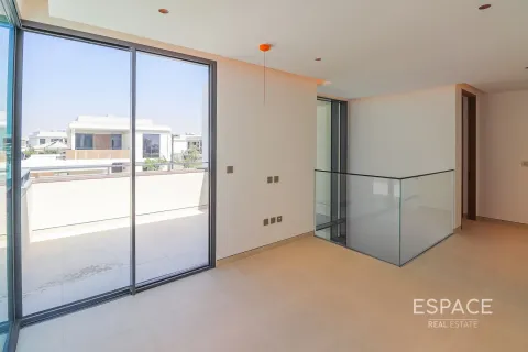 Зняти в оренду віллу в Tilal Al Ghaf, Дубай, ОАЕ 5 спалень, 406м2, № 661332 - фото 15