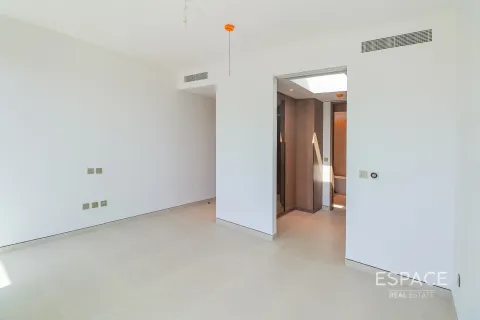 Зняти в оренду віллу в Tilal Al Ghaf, Дубай, ОАЕ 5 спалень, 406м2, № 661332 - фото 16