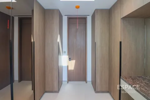 Зняти в оренду віллу в Tilal Al Ghaf, Дубай, ОАЕ 5 спалень, 406м2, № 661332 - фото 18