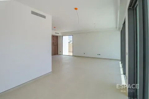 Зняти в оренду віллу в Tilal Al Ghaf, Дубай, ОАЕ 5 спалень, 406м2, № 661332 - фото 7