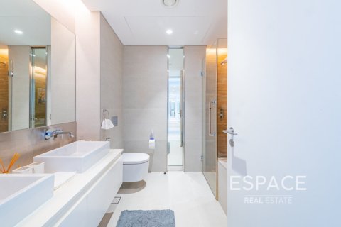 Appartement te huur in Bluewaters, Dubai, VAE 4 slaapkamers, 228 vr.m., nr 661333 - foto 13