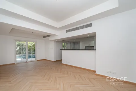 Villa The Springs, Dubaijā, AAE 3 istabas, 209 m2 Nr. 650297 - attēls 2