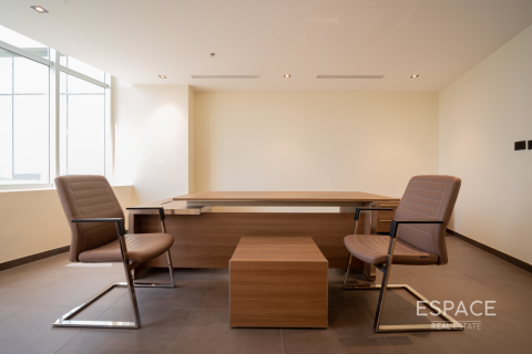 Birojs Jumeirah Lake Towers, Dubaijā, AAE 158 m2 Nr. 650295 - attēls 9