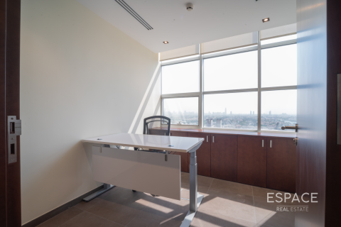 Birojs Jumeirah Lake Towers, Dubaijā, AAE 158 m2 Nr. 650295 - attēls 16