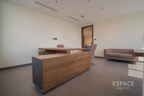 Birojs Jumeirah Lake Towers, Dubaijā, AAE 158 m2 Nr. 650295 - attēls 11