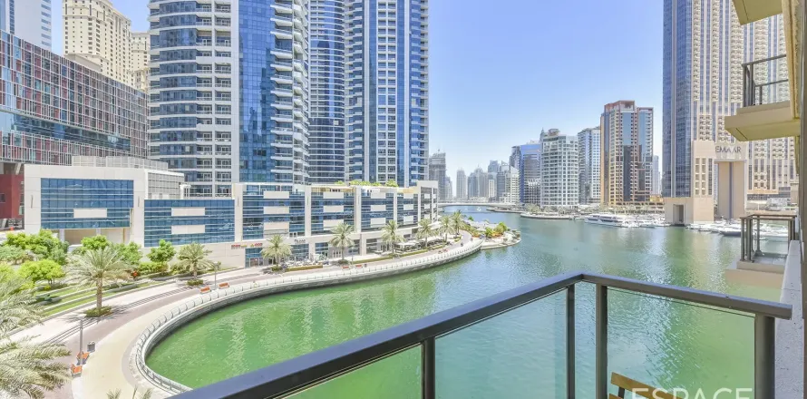 Wohnung in Dubai Marina, Dubai, VAE: 1 Schlafzimmer, 92 m2 Nr. 650293