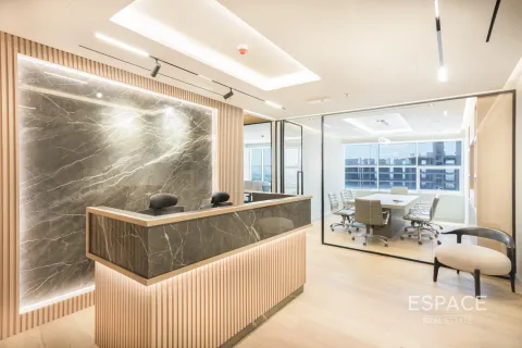 Zyrë në Jumeirah Lake Towers, Dubai, Emiratet e Bashkuara Arabe 157 m2. № 650294 - Foto 7