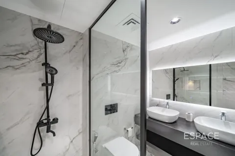 Jumeirah Beach Residence、Dubai、UAE にある倉庫の賃貸物件 122 m2、No650296 - 写真 12