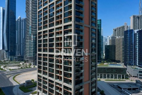 Apartmen di Business Bay, Dubai, UAE 1 bilik, 40.6 meter persegi № 767023 - foto 11