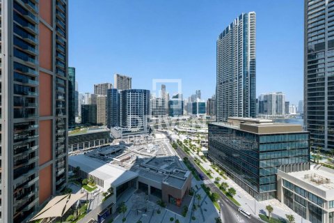 Apartmen di Business Bay, Dubai, UAE 1 bilik, 40.6 meter persegi № 767023 - foto 12