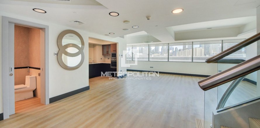 Byt v World Trade Center, Dubai, SAE 2 ložnice, 178 m² Č.: 592648