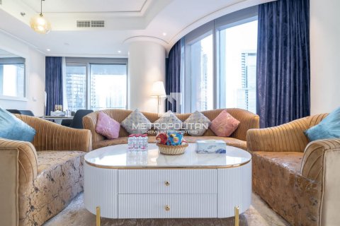 Apartment in Downtown Dubai (Downtown Burj Dubai), UAE 2 bedrooms, 160 sq.m. № 592651 - photo 5