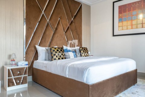 Apartment in Downtown Dubai (Downtown Burj Dubai), UAE 2 bedrooms, 160 sq.m. № 592651 - photo 15