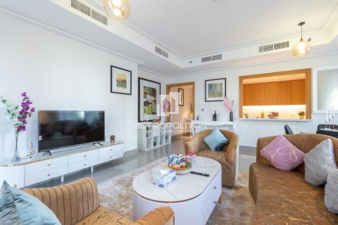 Apartment in Downtown Dubai (Downtown Burj Dubai), UAE 2 bedrooms, 160 sq.m. № 592651 - photo 1