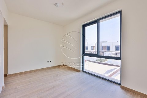 Townhouse on the Yas Island, Abu Dhabi, UAE 3 bedrooms, 169 sq.m. № 615122 - photo 13