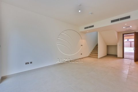 Townhouse on the Yas Island, Abu Dhabi, UAE 3 bedrooms, 169 sq.m. № 615122 - photo 3