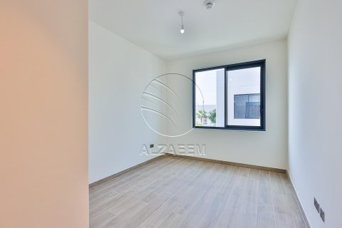 Townhouse on the Yas Island, Abu Dhabi, UAE 3 bedrooms, 169 sq.m. № 615122 - photo 17