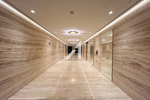 Shop in Dubai, UAE 98 sq.m. № 647435 - photo 8