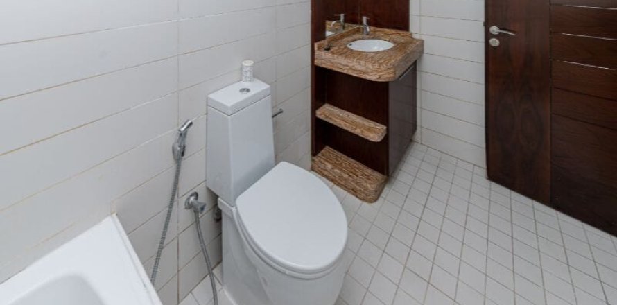 Korter asukohaga Downtown Dubai (Downtown Burj Dubai), AÜE: 1 magamistoaga, 85 m² Nr 693512