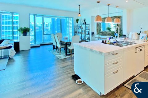 Купить квартиру в Дубай Марина, Дубай, ОАЭ 2 спальни, 134м2, № 667585 - фото 1