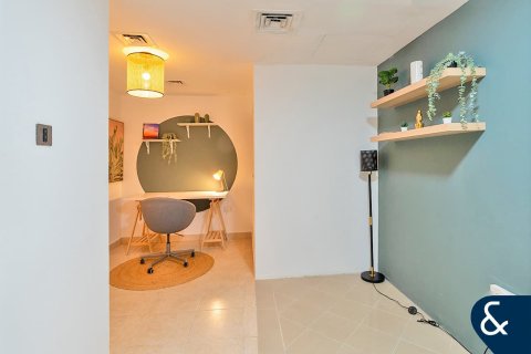 Apartemen di Jumeirah Lake Towers, Dubai, UEA 5 kamar tidur, 479 m2 nomor 667583 - foto 14