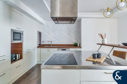 Apartemen di Jumeirah Lake Towers, Dubai, UEA 5 kamar tidur, 479 m2 nomor 667583 - foto 27