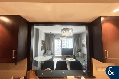 Пәтер Даунтаун Дубай (Даунтаун Бурдж Дубай), БАӘ-да 2 жатын бөлмелер, 96 м² № 667588 - фото 7