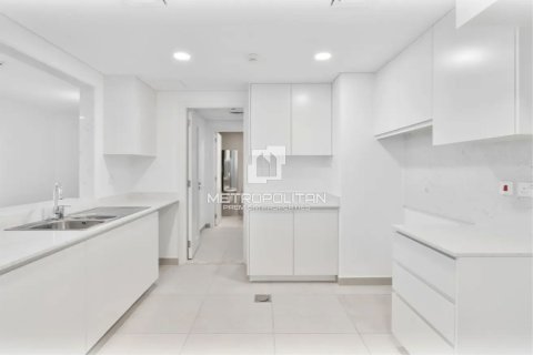 Umm Suqeim、Dubai、UAE にあるマンション販売中 2ベッドルーム、149 m2、No663310 - 写真 3