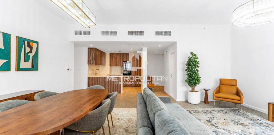 Jumeirah Beach Residence、Dubai、UAEにあるマンション 2ベッドルーム、128 m2 No663219