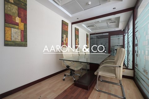 Pejabat di Jumeirah Lake Towers, Dubai, UAE 74 meter persegi № 691993 - foto 7