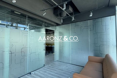 Oficina en Business Bay, Dubai, EAU 105 m² № 691988