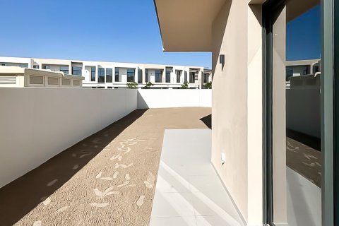 Villa en alquiler en Dubai South (Dubai World Central), Dubai, EAU 4 dormitorios, 372.91 m2 № 750155 - foto 4
