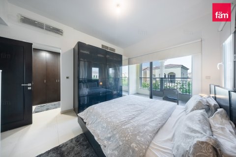 Вилла Дубай, БАӘ-да 3 жатын бөлмелер, 247.4 м² № 721837 - фото 9