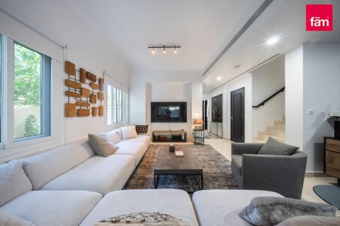 Вилла Дубай, БАӘ-да 3 жатын бөлмелер, 247.4 м² № 721837 - фото 11