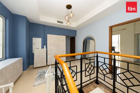 Vila di Dubai, UAE 3 bilik tidur, 547.1 meter persegi № 721838 - foto 14