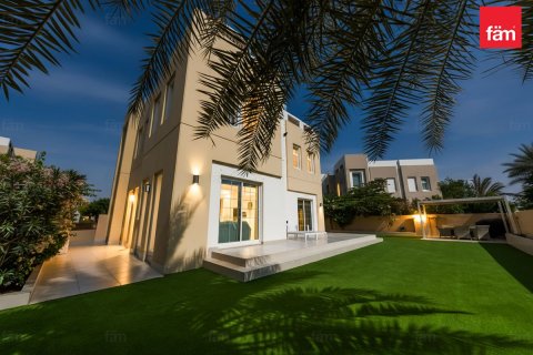 Vila di Dubai, UAE 3 bilik tidur, 547.1 meter persegi № 721838 - foto 2