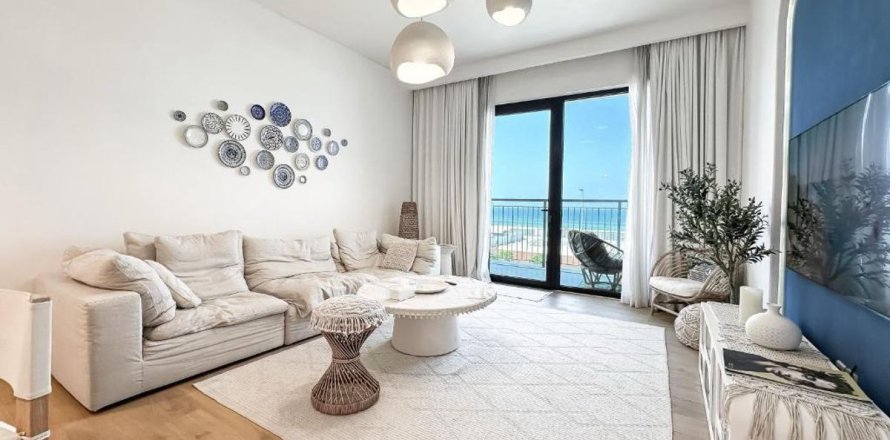 Dubai、UAEにあるマンション 1ベッドルーム、76.4 m2 No696945