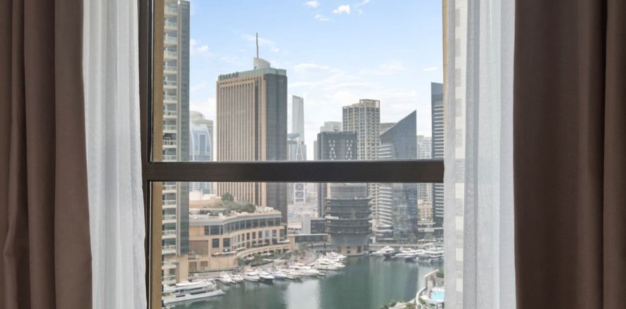 Dubai、UAEにあるマンション 2ベッドルーム、131.8 m2 No696907