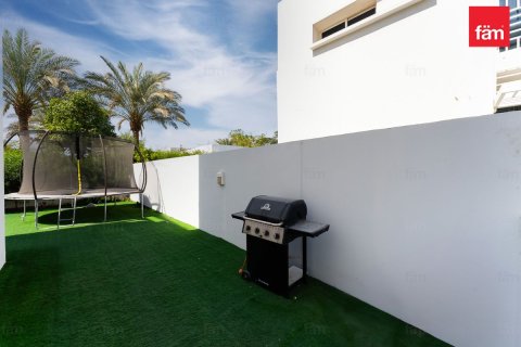Villa en venta en Dubai, EAU 4 dormitorios, 322.9 m2 № 696941 - foto 12