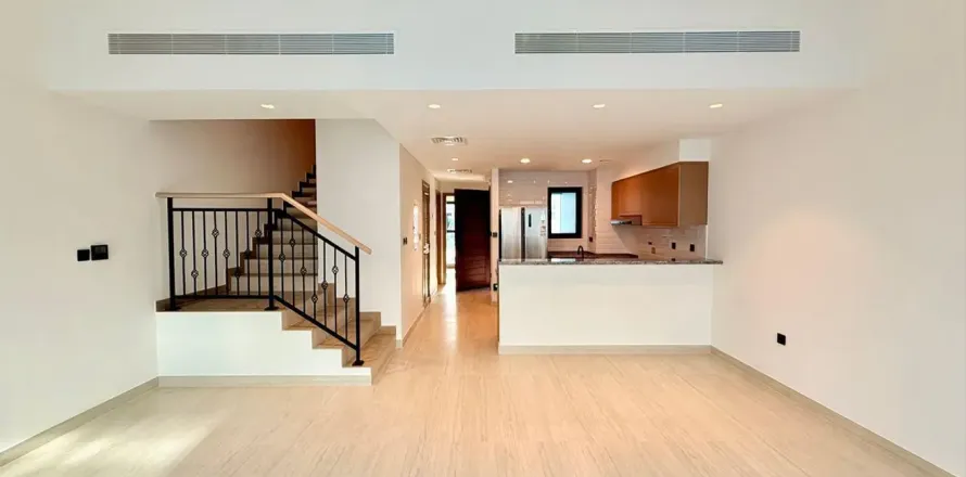 Townhouse sa Dubai, UAE 4 silid-tulugan, 206.9 sq.m. № 696942